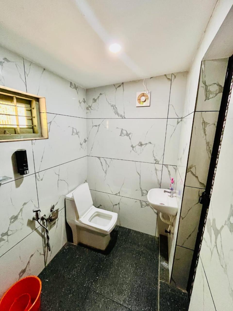 Mundro Garden Homestay Mundrothuruth Bagian luar foto